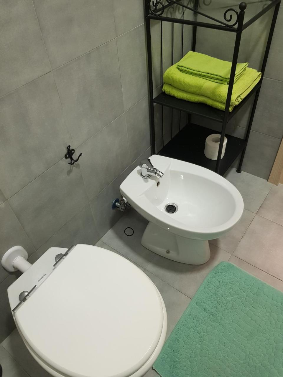 Apartment In Salerno Centro Bagian luar foto